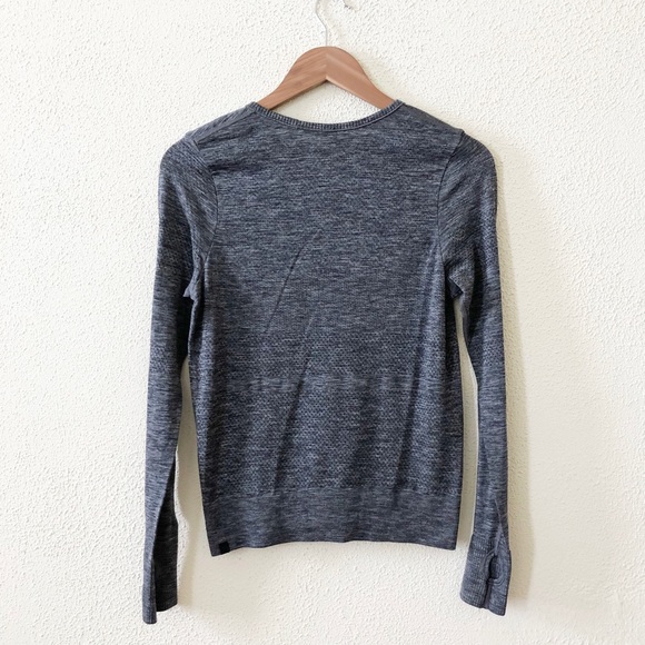 Lululemon Breeze By Long Sleeve 4 - Picture 5 of 5